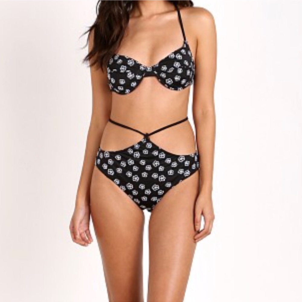 For Love & Lemons Jardine Embroidered Dasiy Underwire Top + Waist Tie Bottom